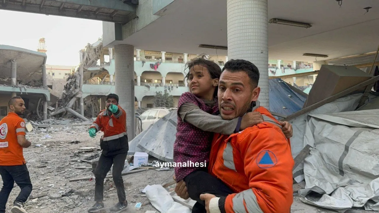 ارتفاع حصيلة مجزرة مدرسة دار الأرقم في غزة إلى 29 شهيدًا