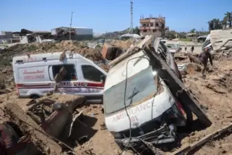 كاتب إسرائيلي يفضح عقيدة قوات الاحتلال: كل فلسطيني هدف يجب تدميره