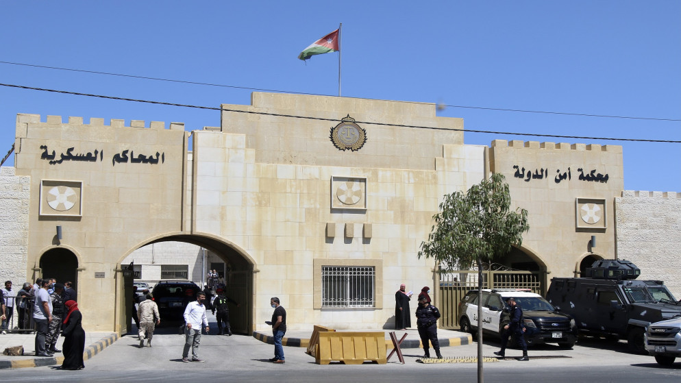 عاجل | رئيس محكمة أمن دولة أسبق: عقوبات المتهمين في المخطط الإرهابي تصل إلى الإعدام