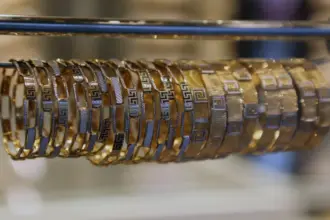 الأردن .. انخفاض أسعار الذهب نصف دينار في التسعيرة الثانية