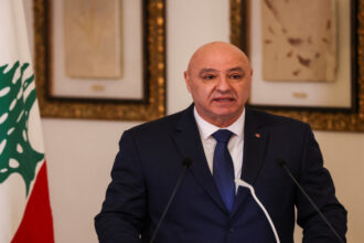 الرئيس اللبناني: الجيش هو المسؤول عن حمل السلاح والدفاع عن سيادة لبنان