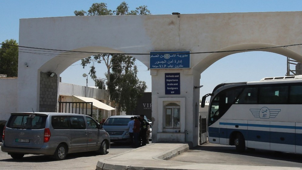 الموافقة على اتفاقية لتطوير جسر الملك الحسين