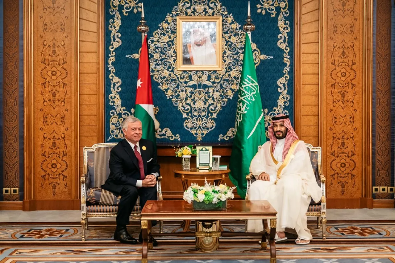 عاجل || الملك يغادر إلى السعودية