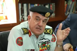 وزير الدفاع السوري يستقبل وفدًا عسكريًا أردنيًا برئاسة الحنيطي
