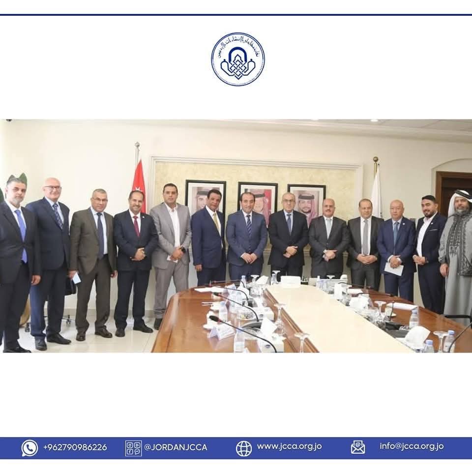 أبو السمن يلتقي مجلس نقابة مقاولي الانشاءات