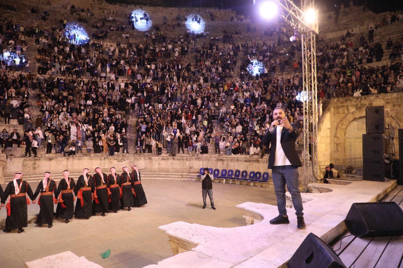 وزارة السياحة: اختام مهرجان العيد وسط حضور جماهيري حاشد
