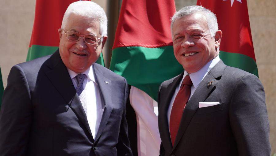 الملك يتلقى اتصالا هاتفيا من الرئيس الفلسطيني
