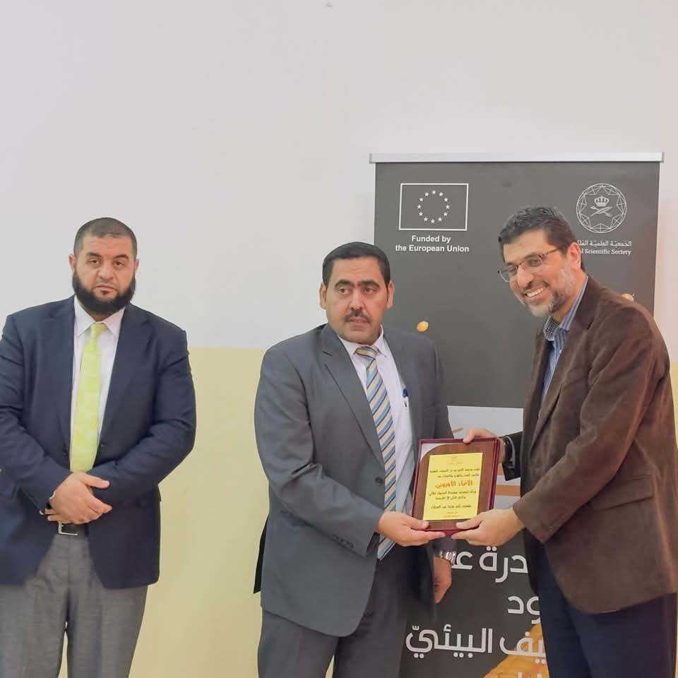 المحادين يرعى حفل افتتاح مشروع الحصاد المائي في مدرسة الأمير زيد بن الحسين الثانوية المهنية للبنين