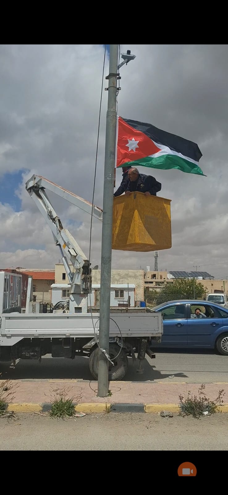 علمُنا عالٍ ورايتُنا هاشمية