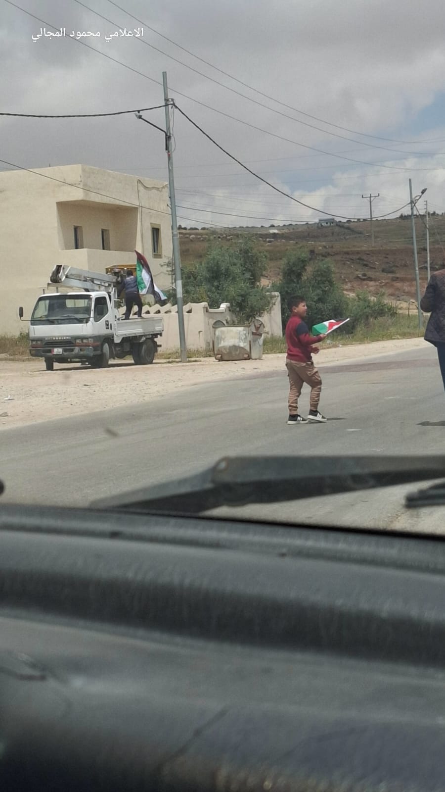 علمُنا عالٍ ورايتُنا هاشمية