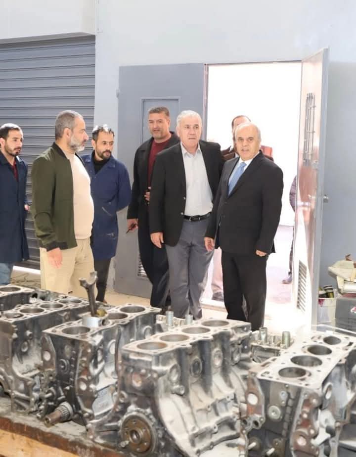 الوزير محافظة يجول على مرافق تعليمية بمحافظة الطفيلة