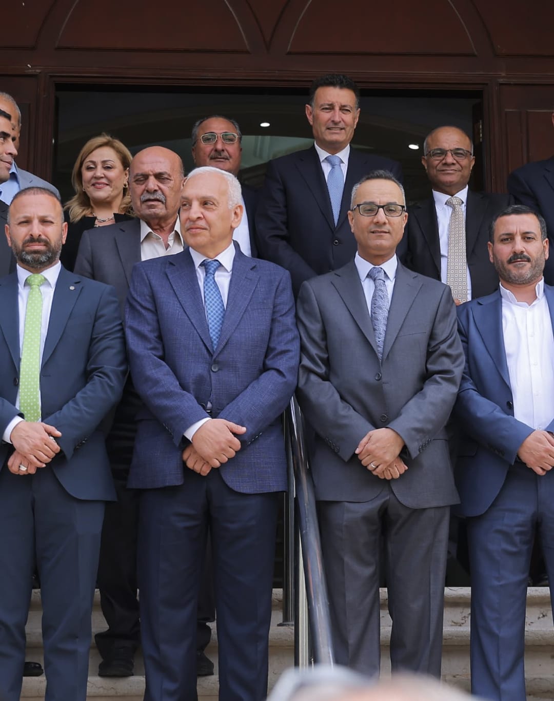 الصفدي يهنئ نقيب وأعضاء مجلس نقابة الصحفيين