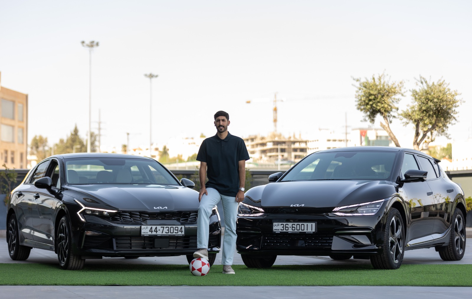كيا الأردن تعلن يزن النعيمات وجها إعلاميا جديدا للعلامة