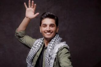 محمد عساف يغني في عمّان... وغزة تحت القصف