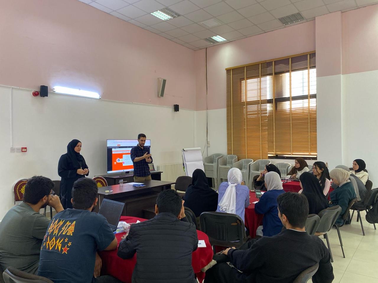 وزارة الشباب تبدأ تنفيذ حزمة البرامج التدريبية في المراكز الشبابية