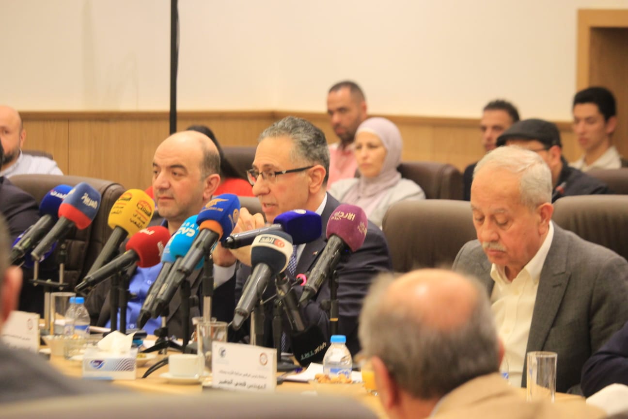خلال مناقشة تداعيات قرار ترامب على الصناعة الاردنية.. يعرب يؤكد متانة الاقتصاد الوطني والجغبير يدعو لتوسيع حصة الصناعة محليا