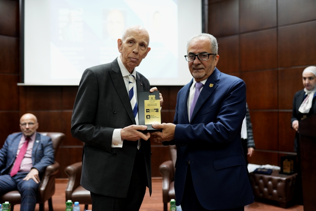 بالصور.. ندوة في عمان الأهلية لـ 3 علماء بارزين عالمياً حول البحث العلمي والطبي والعمل الأكاديمي