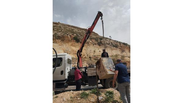 إزالة اعتداءات على نبع مياه في مرج الحمام ومصادرة مضخات