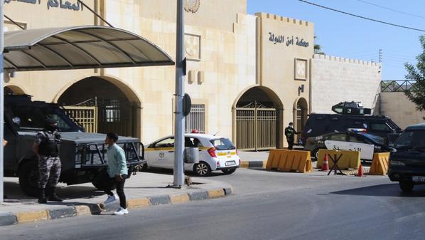 مصادر قضائية : الأحكام على 4 متهمين بعد محاكمات استمرّت 10 أشهر