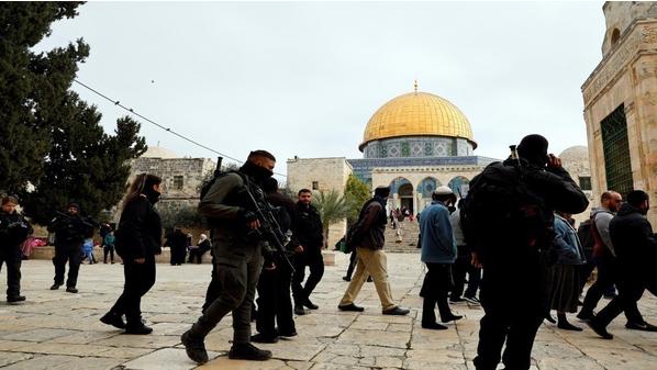 "أوقاف القدس" تحذر من تصاعد الانتهاكات اليهودية بحق المسجد الأقصى