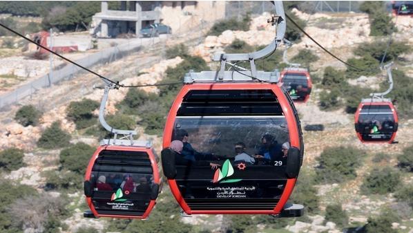 استئناف عمل تلفريك عجلون اليوم بعد توقفه بسبب الرياح الشديدة