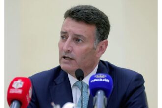 الصفدي: الجيش هم كبار البلد ومن يتطاول عليهم حاقد جبان