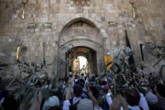 اسرائيل تمنع الفلسطينيين المسيحيين ‏من الوصول إلى القدس في أحد الشعانين
