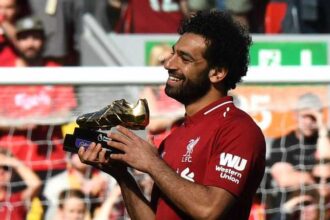 محمد صلاح على أعتاب إنجاز تاريخي في سباق الحذاء الذهبي 2025