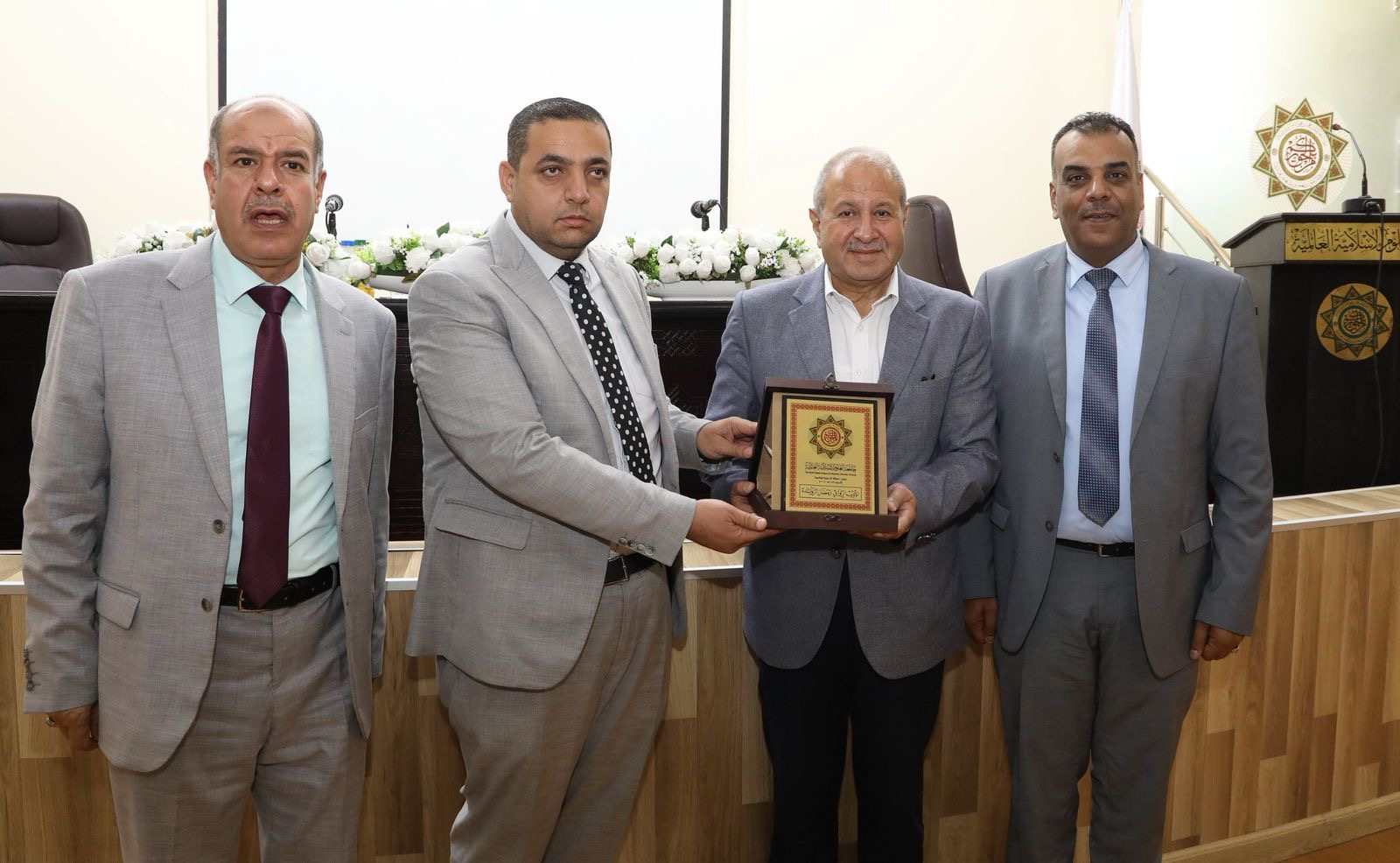 جامعة العلوم الإسلاميّة تكرّم الزميل رمضان الرواشدة