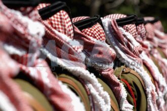 الشماغ.. هوية تتوارثها الأجيال