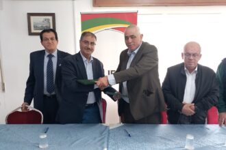 "الأردنية للبحث العلمي" و"مصدري ومنتجي الخضار والفواكه" توقعان اتفاقية تعاون