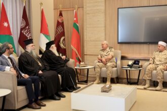 رئيس هيئة الأركان المشتركة يستقبل مطران الروم الأرثوذكس في الأردن