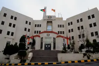 الدفاع المدني يتعامل مع 1242 حادثًا خلال 24 ساعة بمتوسط استجابة أقل من 8 دقائق