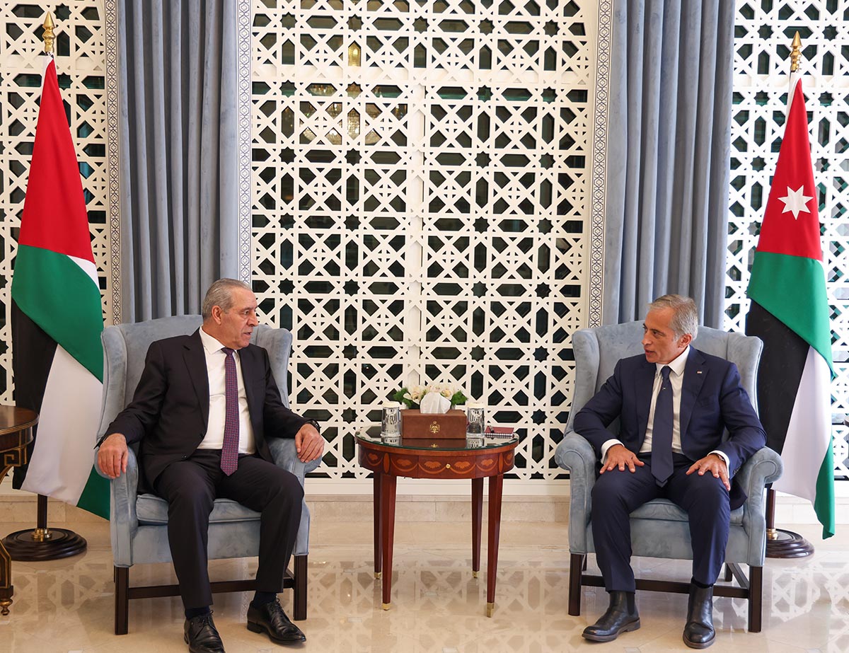 حسان يستقبل نائب الرئيس الفلسطيني