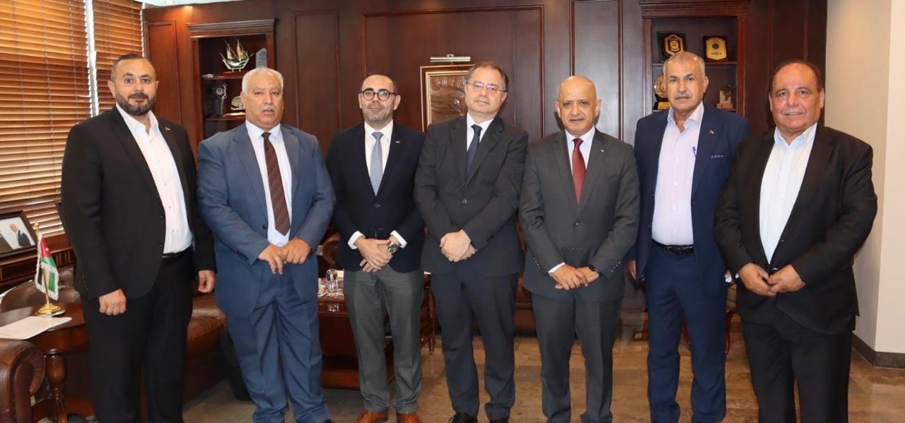 تجارة الأردن تؤكد أهمية تفعيل مجلس الأعمال الأردني القبرصي