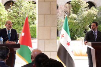 وزير الخارجية ونظيره السوري يؤكدان أهمية إنشاء مجلس التنسيق الأعلى بين البلدين