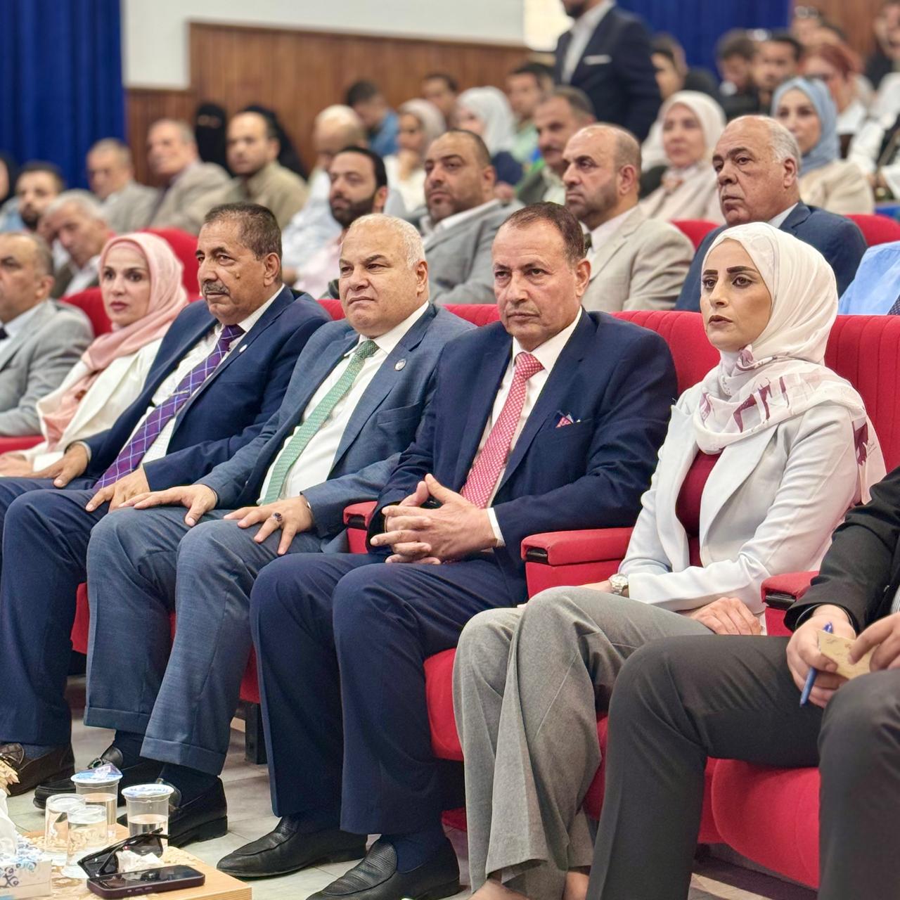 وزير العمل يؤكد أهمية تمكين "ذوي الإعاقة"