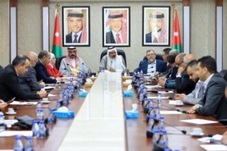 "النقل النيابية "تناقش عدة مواضيع متعلقة بقطاع النقل