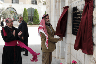 مندوبا عن الملك.. الأمير غازي يطلع على أعمال صيانة دير سيدة الجبل في عجلون