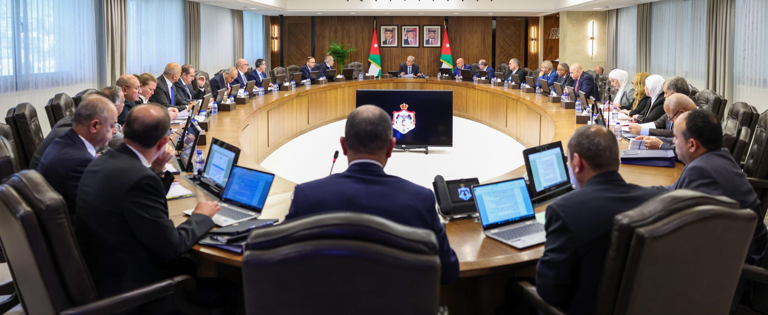 مجلس الوزراء يقرر الموافقة على اتفاقية تنفيذية لتعدين النحاس في الأردن وشمول قضايا جمركية بإعفاءات من الغرامات