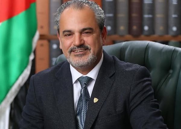 “حملة المرشح المحامي أشرف الزعبي تدعو لحضور لقاء عام اليوم في قاعة عمان الكبرى”