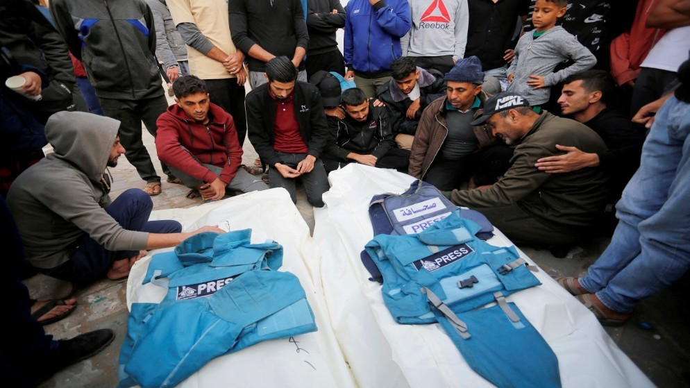 استشهاد 214 صحفيا فلسطينيا خلال حرب الإبادة الإسرائيلية على غزة