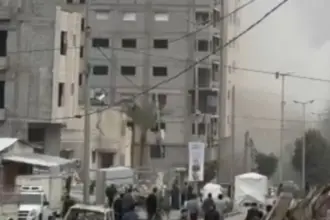 29 شهيداً في قصف إسرائيلي متواصل على غزة لليوم الـ45