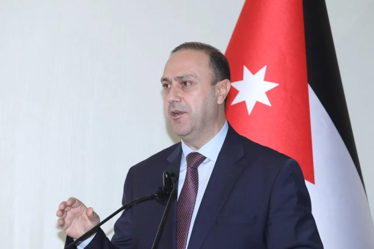 المومني يدعو الجامعات لإطلاق منصات تدريبية لإنتاج محتوى علمي رقمي