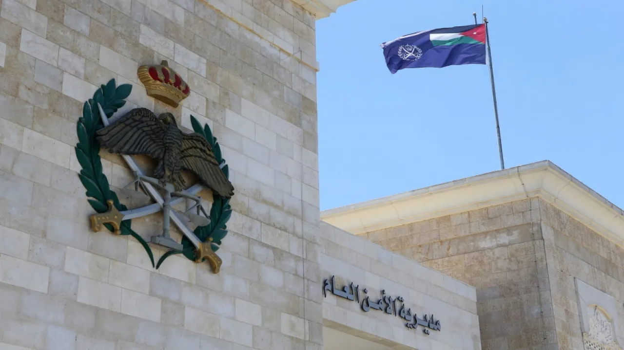 العثور على جثتي أم وابنها من الجنسية البلجيكية فقدا جراء السيول