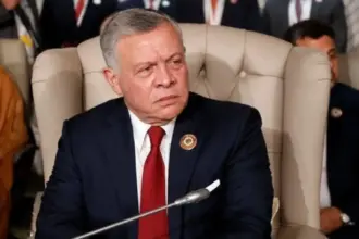 الملك يستقبل رئيس وزراء مالطا في قصر الحسينية