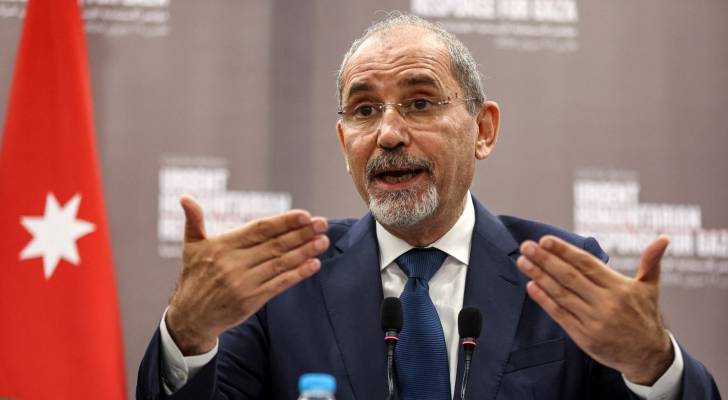 الصفدي: يجب على "إسرائيل" السماح للمنظمات التابعة للأمم المتحدة بتوزيع المساعدات