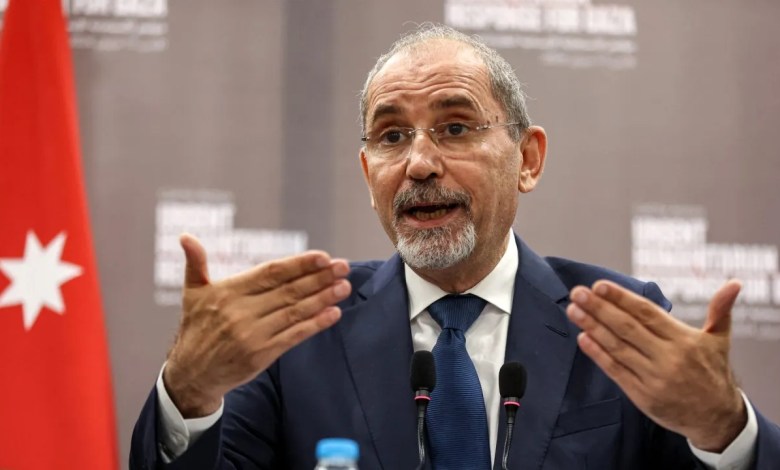 الصفدي: استخدام إسرائيل التجويع في غزة سلاحا هو جريمة حرب وخرق فاضح للقانون الدولي
