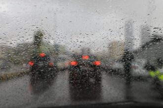 ماهي المناطق أكثر عُرضة للأمطار اليوم ؟