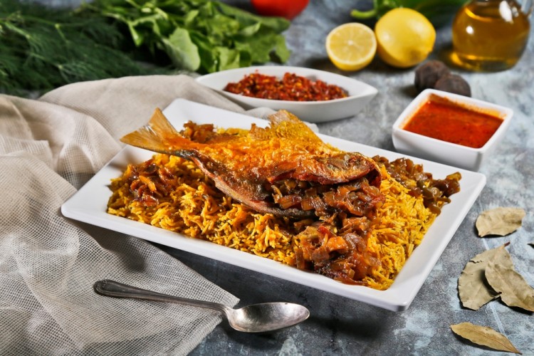 مجبوس السمك البحريني.. نكهة الخليج في طبق واحد
